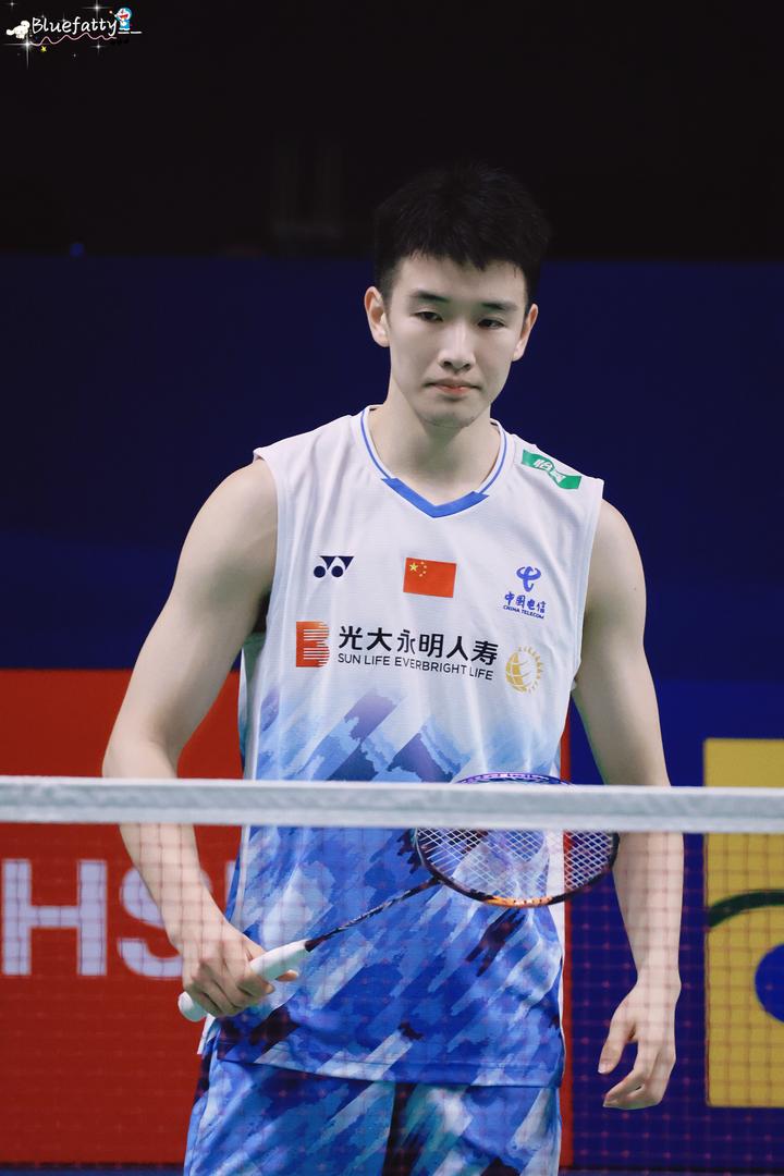 羽毛球男子单打中国选手晋级八强